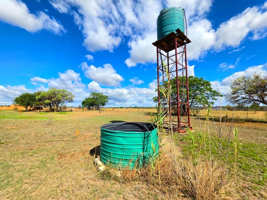 Commercial Property for Sale in Kromdraai Gauteng