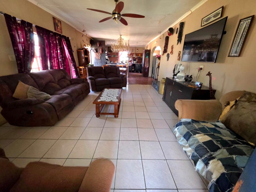 Commercial Property for Sale in Kromdraai Gauteng