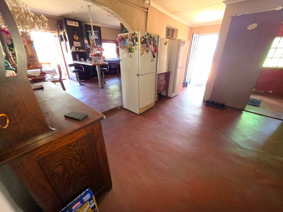 Commercial Property for Sale in Kromdraai Gauteng