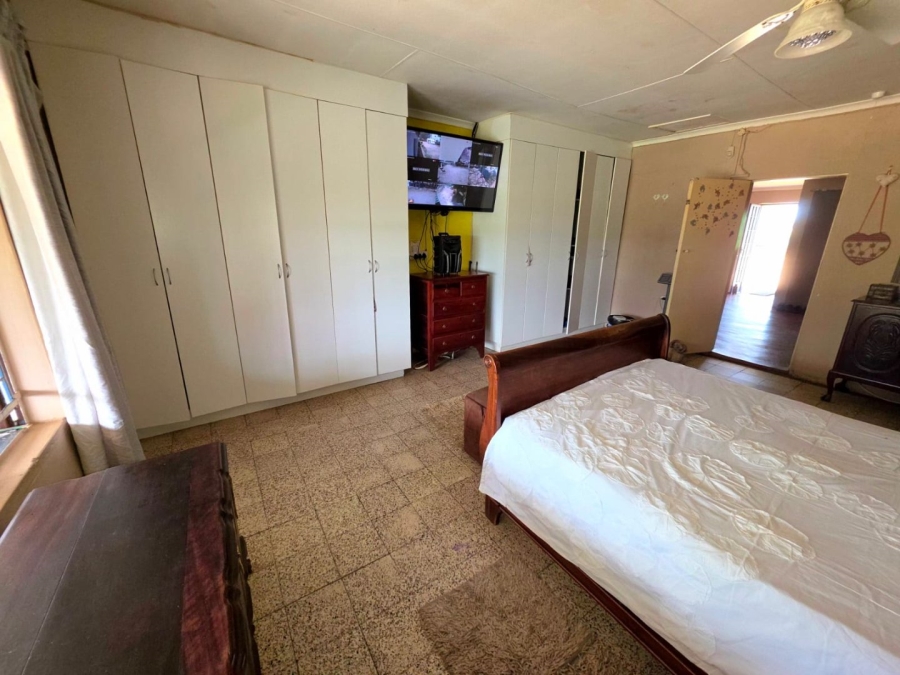 Commercial Property for Sale in Kromdraai Gauteng