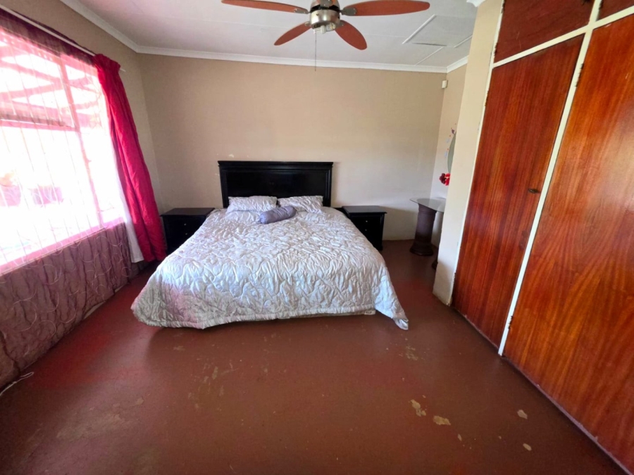 Commercial Property for Sale in Kromdraai Gauteng