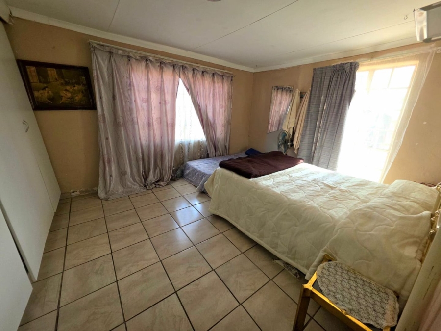 Commercial Property for Sale in Kromdraai Gauteng