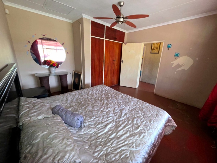 Commercial Property for Sale in Kromdraai Gauteng