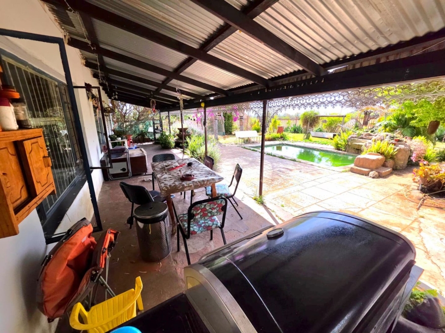 Commercial Property for Sale in Kromdraai Gauteng