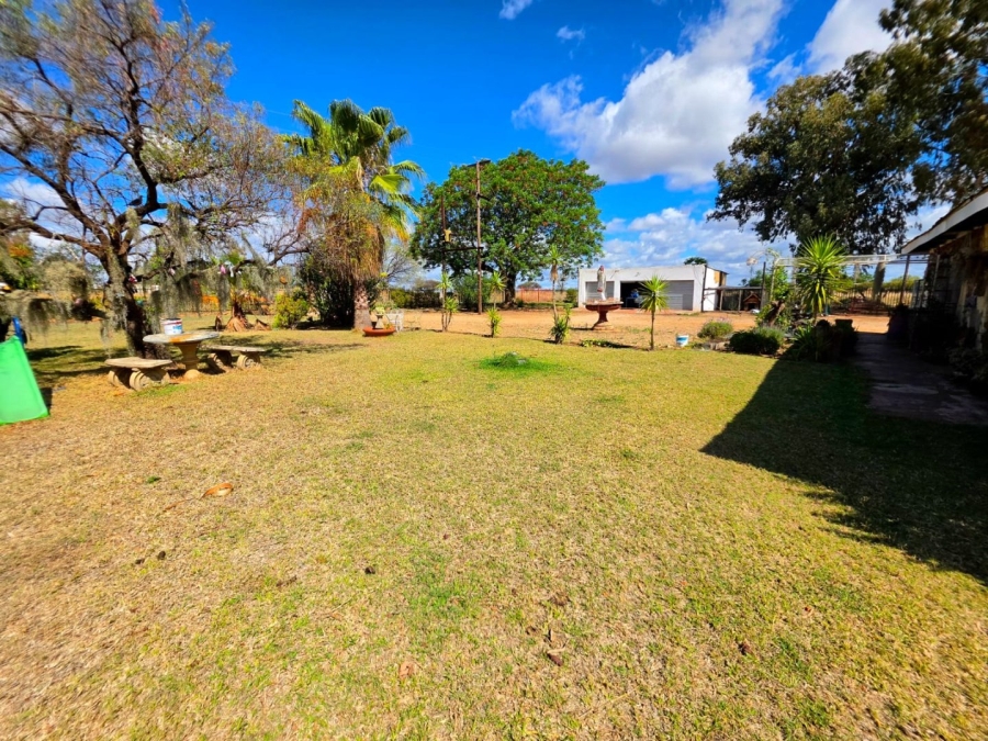 Commercial Property for Sale in Kromdraai Gauteng