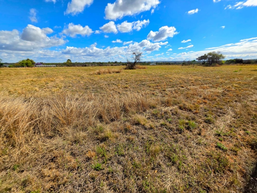 Commercial Property for Sale in Kromdraai Gauteng