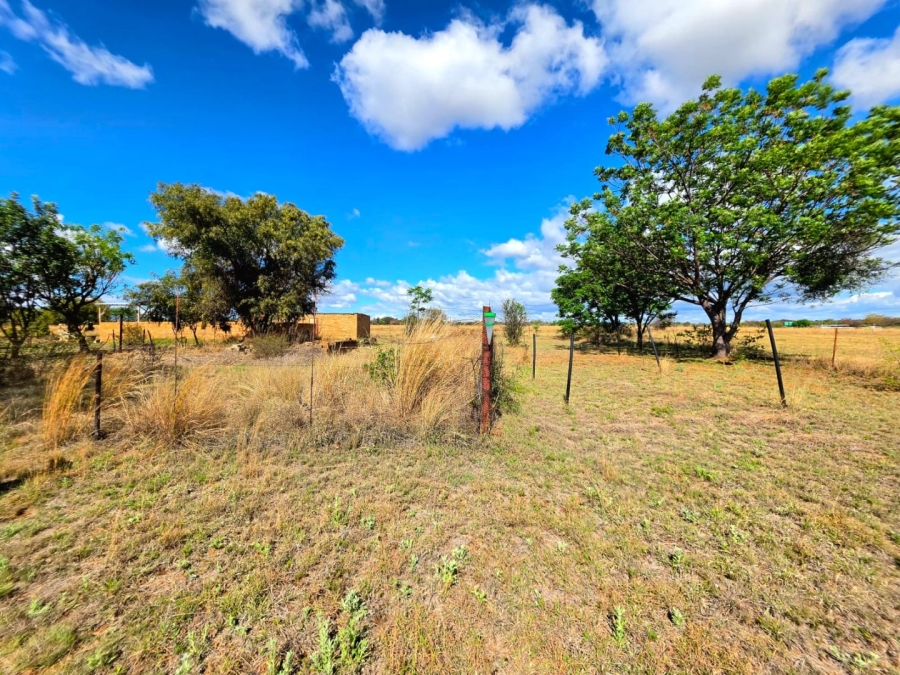 Commercial Property for Sale in Kromdraai Gauteng