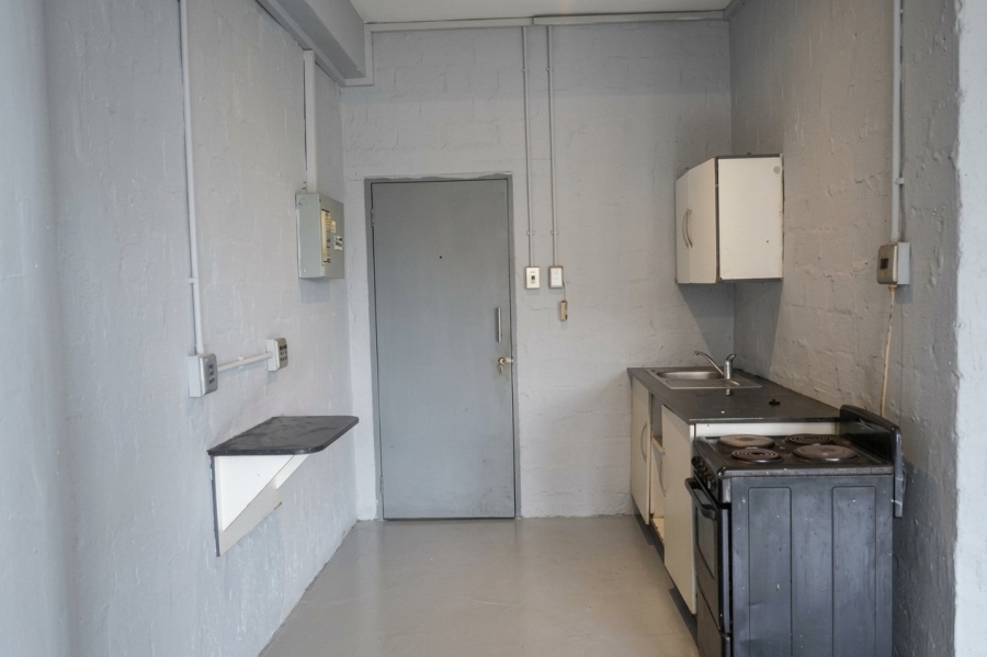 1 Bedroom Property for Sale in Johannesburg Central Gauteng