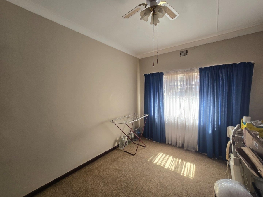 3 Bedroom Property for Sale in Mountain View Gauteng