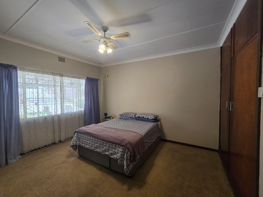 3 Bedroom Property for Sale in Mountain View Gauteng