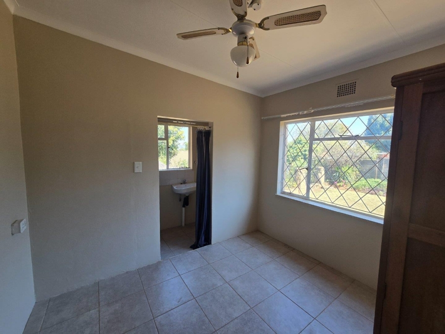 3 Bedroom Property for Sale in Mountain View Gauteng