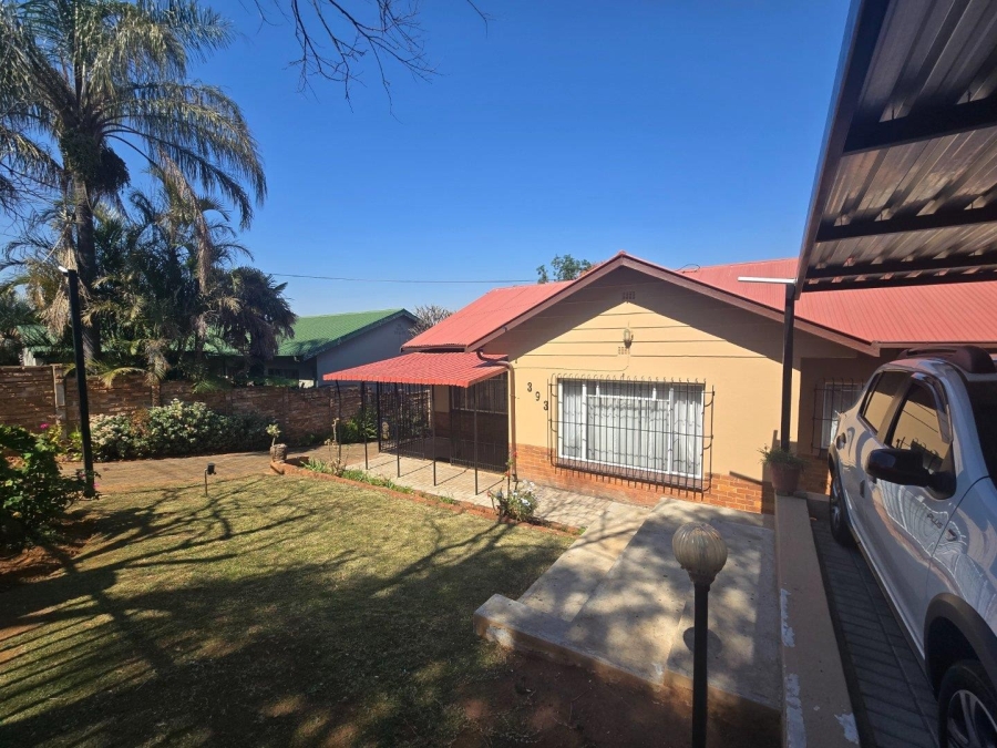 3 Bedroom Property for Sale in Mountain View Gauteng