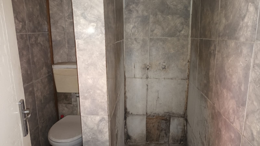 4 Bedroom Property for Sale in Vosloorus Gauteng