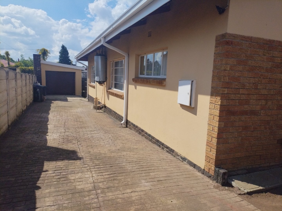 3 Bedroom Property for Sale in Geduld Ext 2 Gauteng