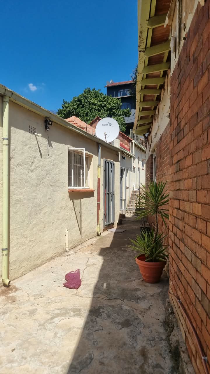 4 Bedroom Property for Sale in Kensington Gauteng