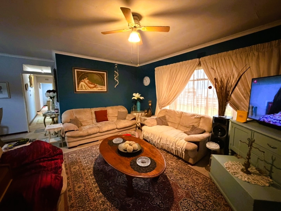 3 Bedroom Property for Sale in Visagie Park Gauteng