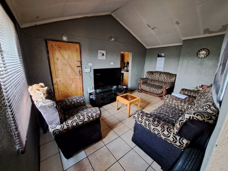 3 Bedroom Property for Sale in Alrapark Gauteng