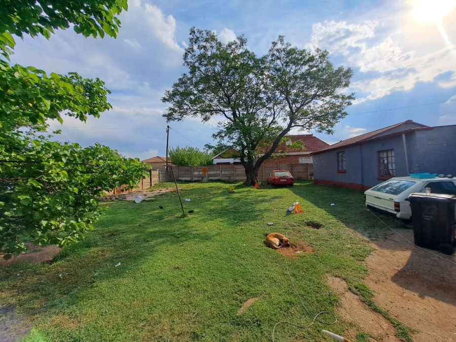 3 Bedroom Property for Sale in Alrapark Gauteng