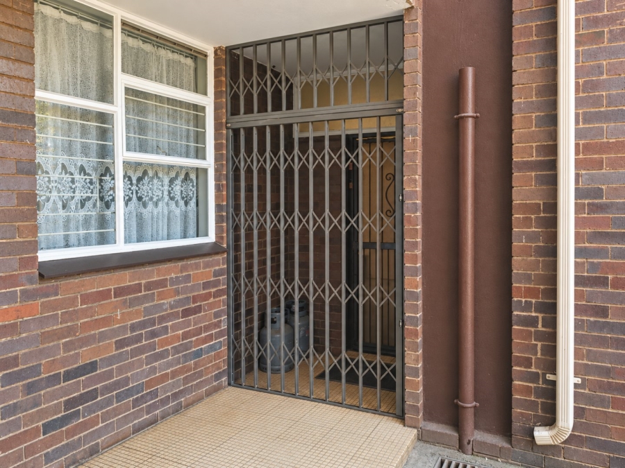 2 Bedroom Property for Sale in Vanderbijlpark SW 1 Gauteng