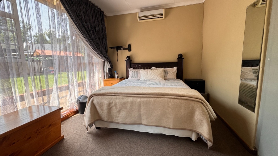 4 Bedroom Property for Sale in Three Rivers East Gauteng