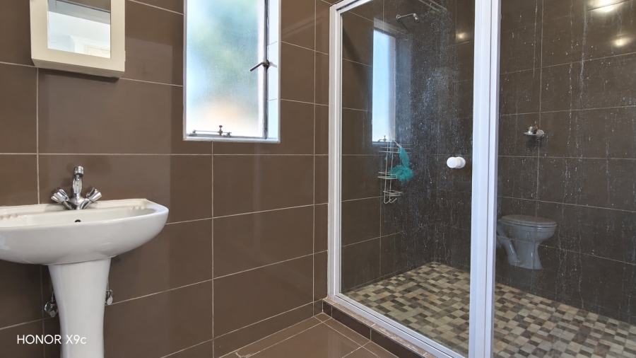 Commercial Property for Sale in Buyscelia Gauteng