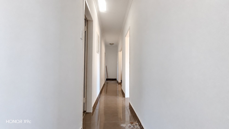 Commercial Property for Sale in Buyscelia Gauteng