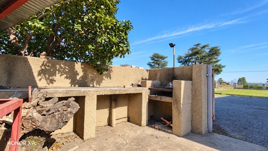 Commercial Property for Sale in Buyscelia Gauteng