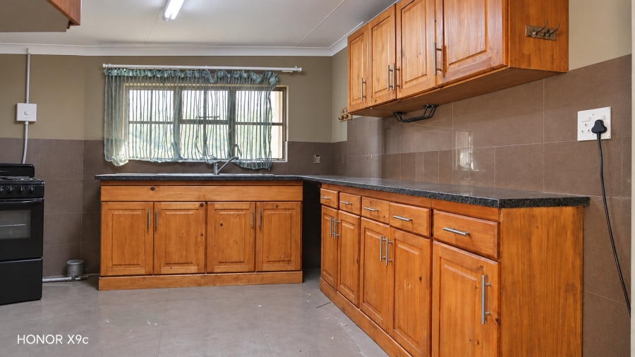 Commercial Property for Sale in Buyscelia Gauteng