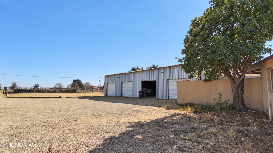 Commercial Property for Sale in Buyscelia Gauteng