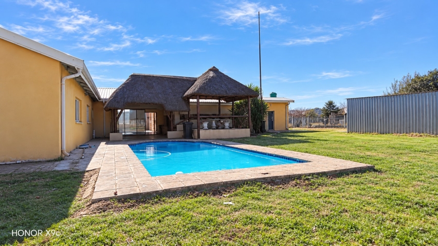 Commercial Property for Sale in Buyscelia Gauteng