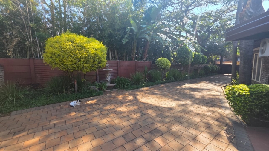 4 Bedroom Property for Sale in Doornpoort Gauteng