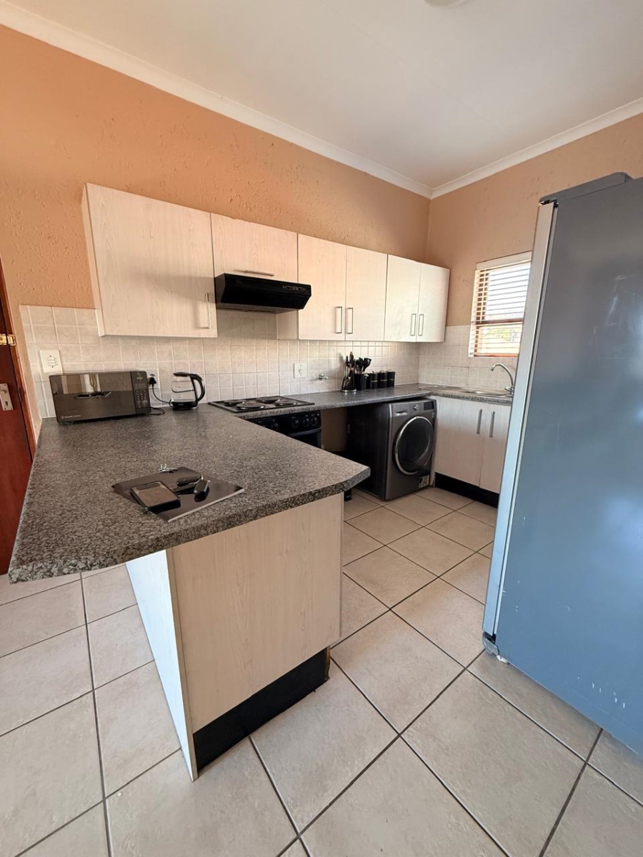 2 Bedroom Property for Sale in Paulshof Gauteng
