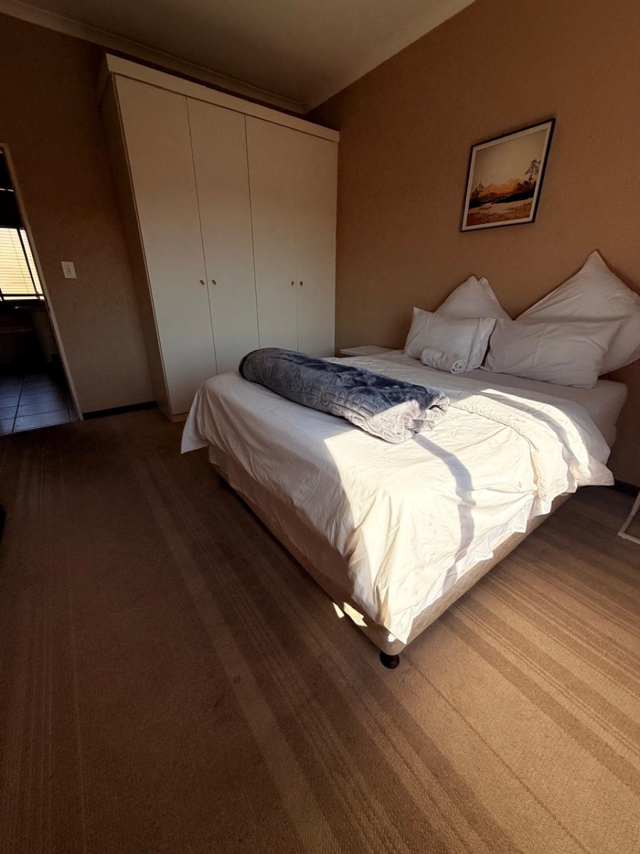 2 Bedroom Property for Sale in Paulshof Gauteng