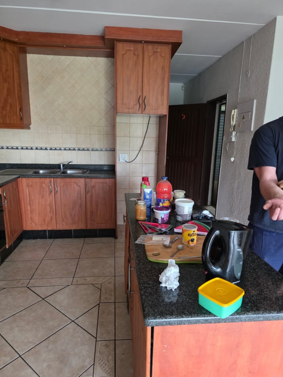 3 Bedroom Property for Sale in Illiondale Gauteng