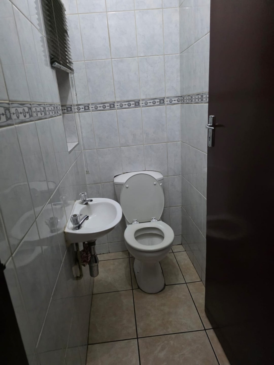 3 Bedroom Property for Sale in Illiondale Gauteng