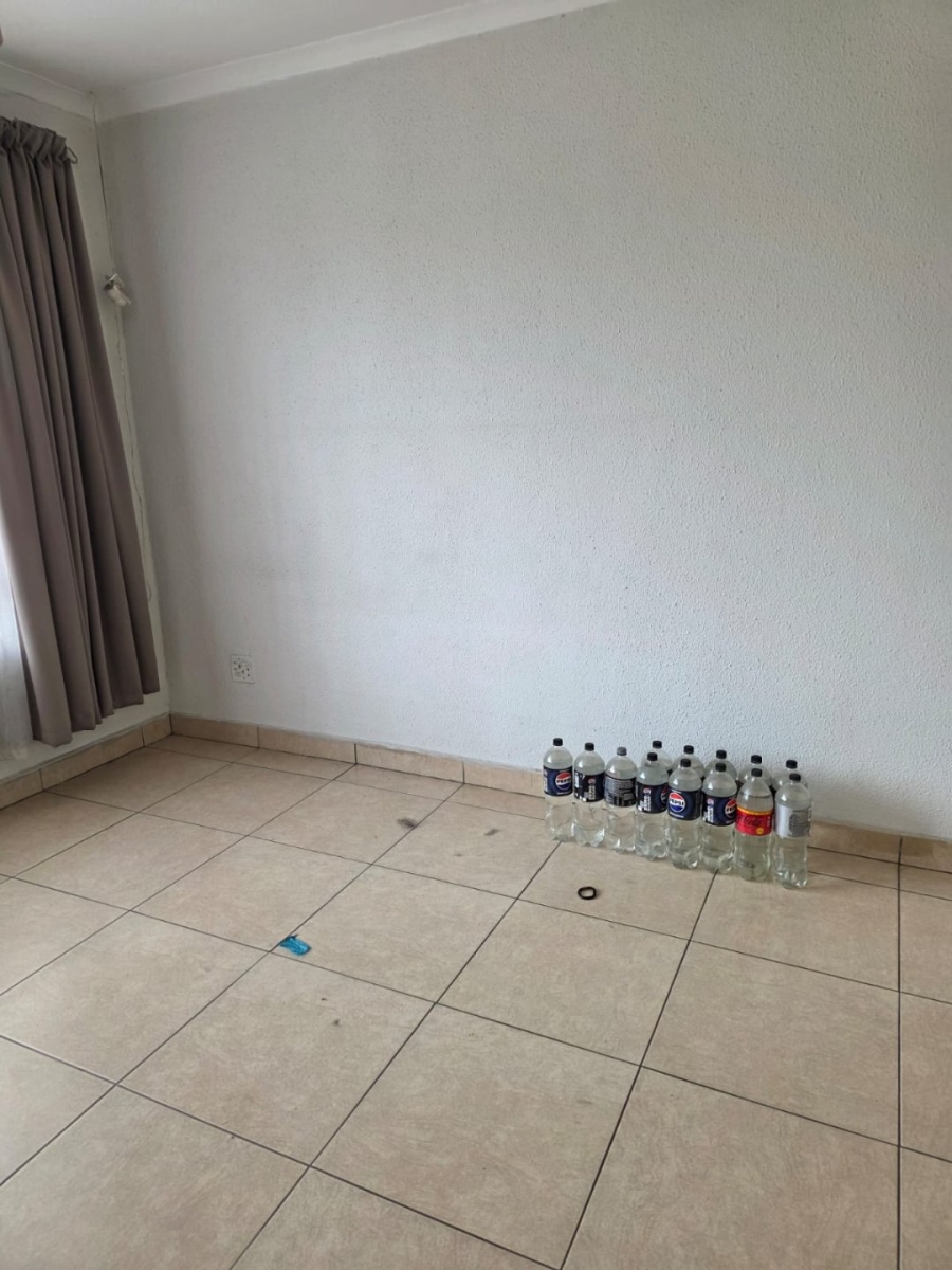 3 Bedroom Property for Sale in Illiondale Gauteng