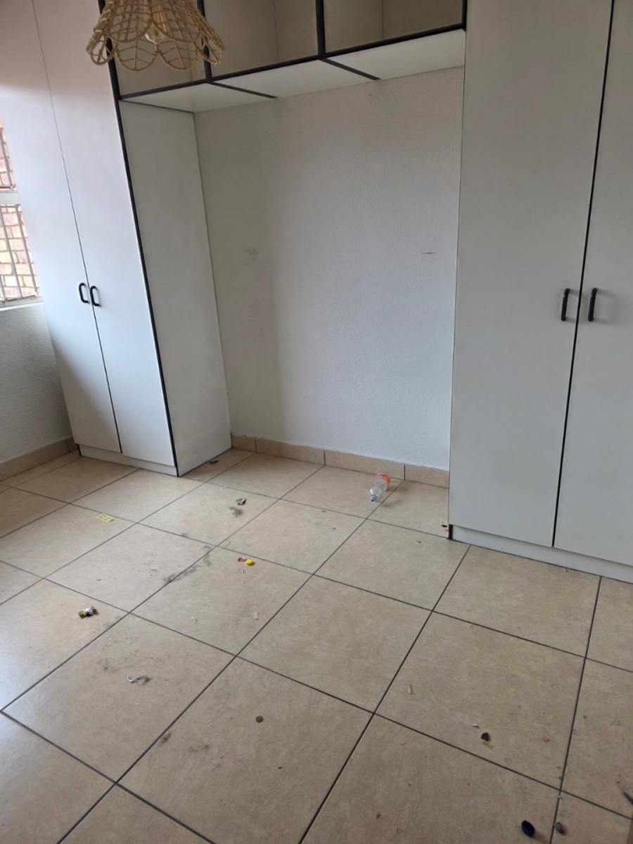 3 Bedroom Property for Sale in Illiondale Gauteng