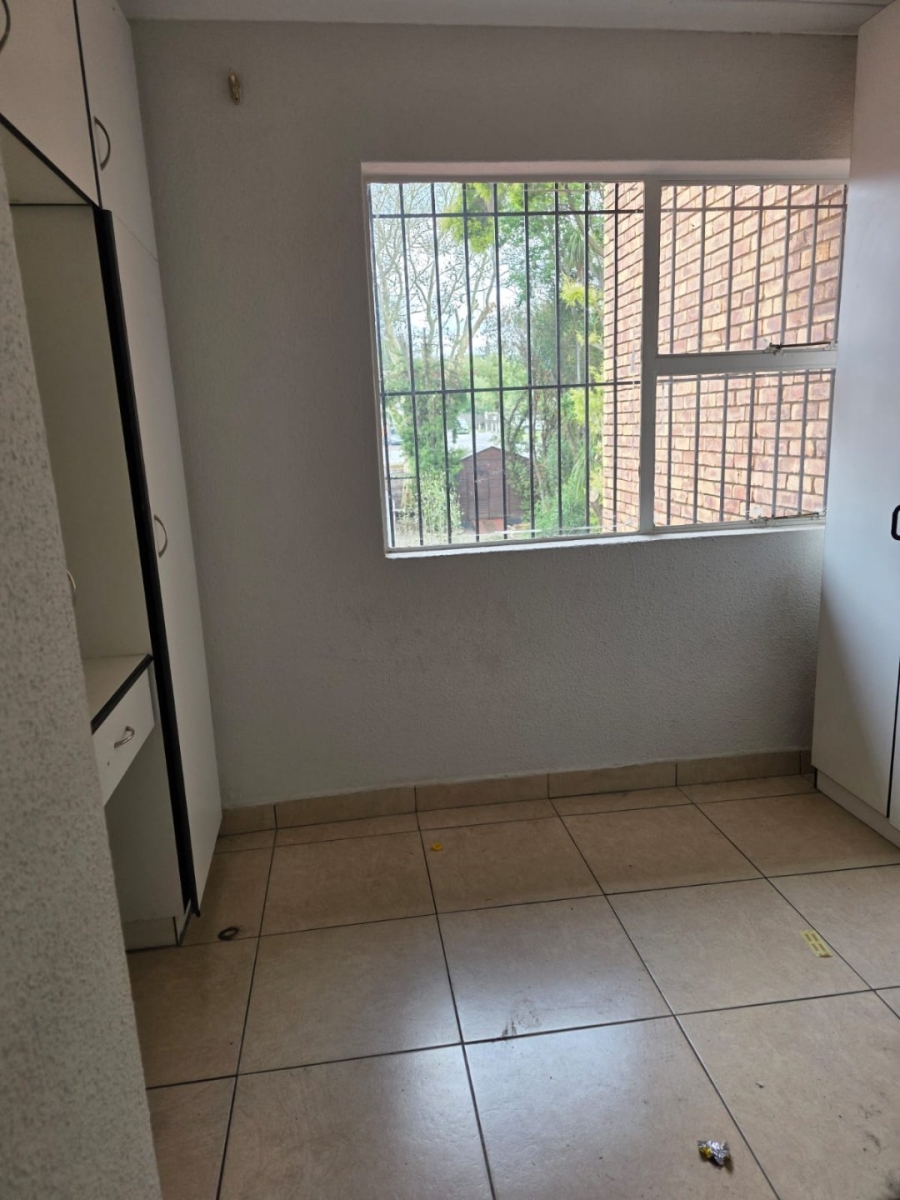3 Bedroom Property for Sale in Illiondale Gauteng