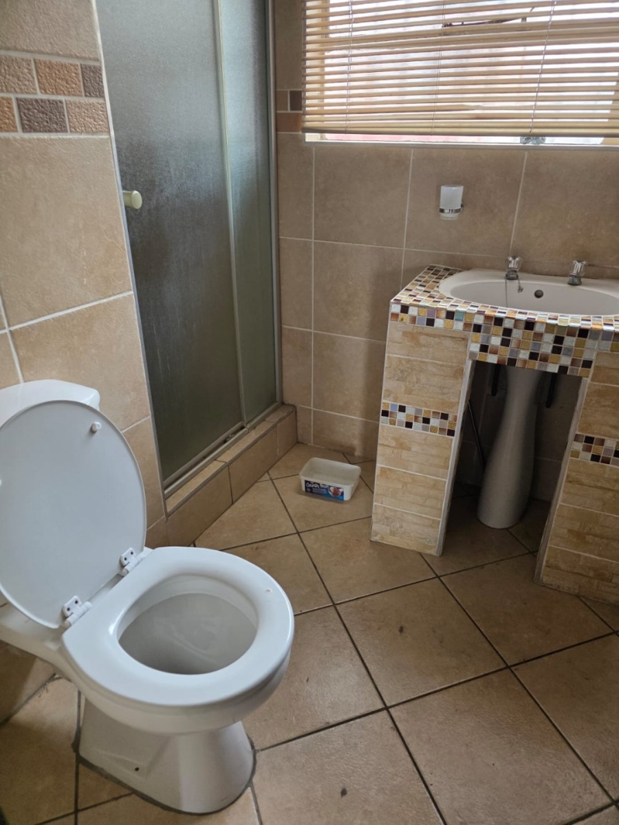 3 Bedroom Property for Sale in Illiondale Gauteng