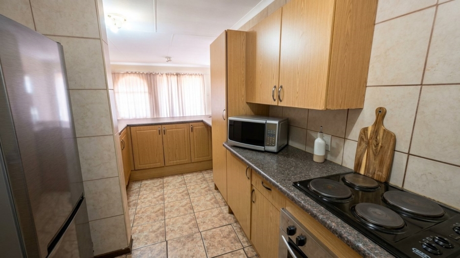 2 Bedroom Property for Sale in Doornpoort Gauteng