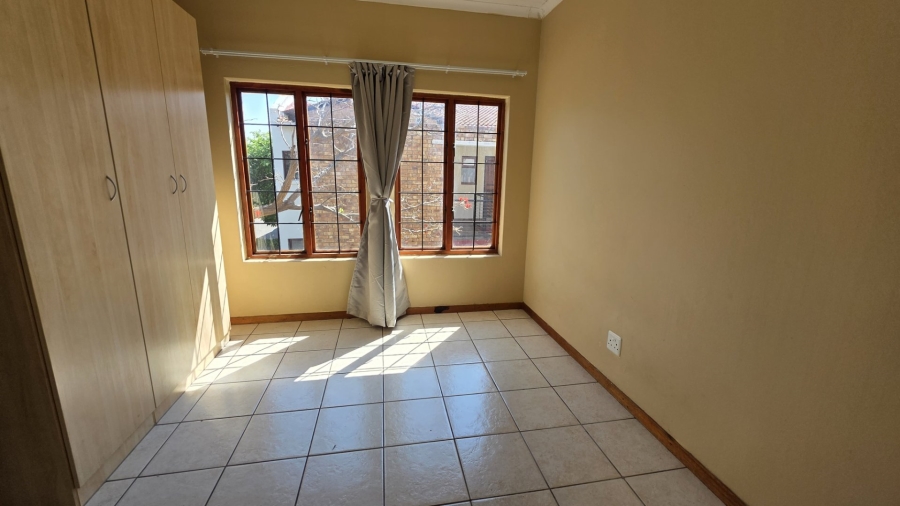 1 Bedroom Property for Sale in Montana Gauteng