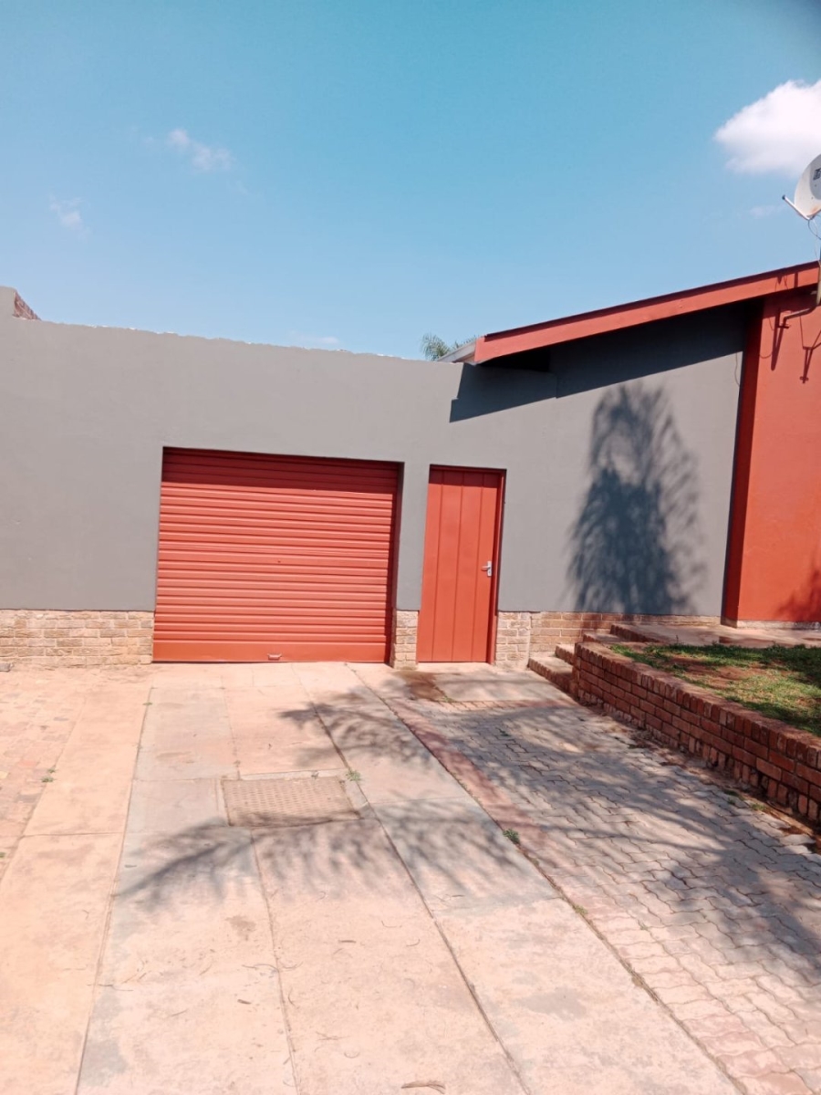 4 Bedroom Property for Sale in West Park Gauteng