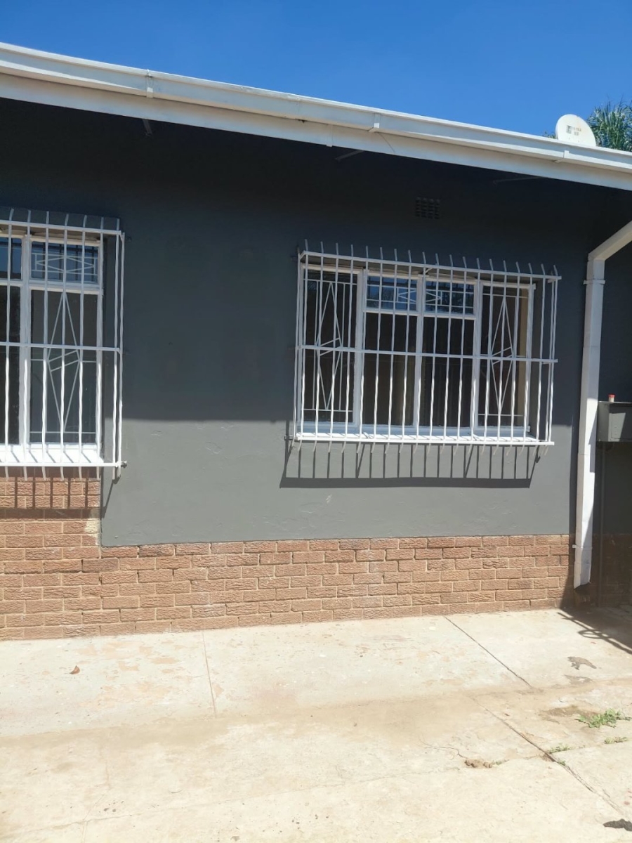 4 Bedroom Property for Sale in West Park Gauteng