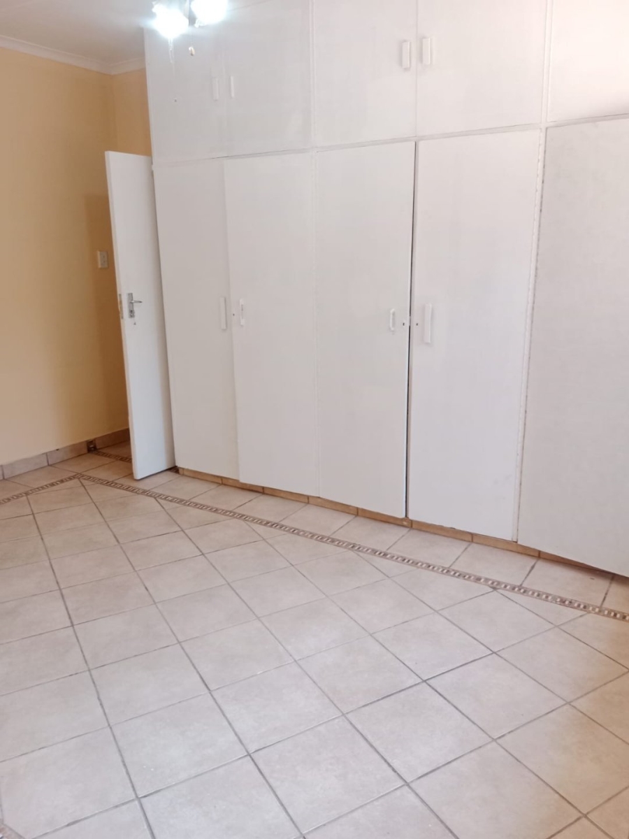 4 Bedroom Property for Sale in West Park Gauteng