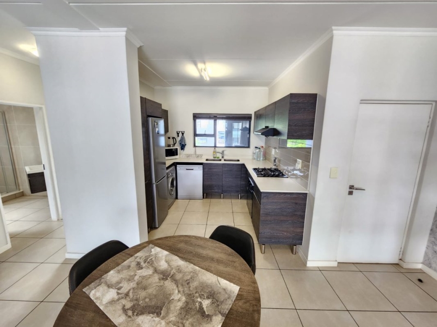 2 Bedroom Property for Sale in Longmeadow Gauteng