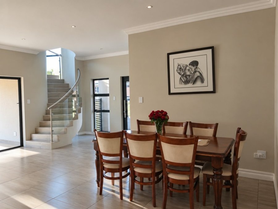 4 Bedroom Property for Sale in Blue Valley Golf Estate Gauteng