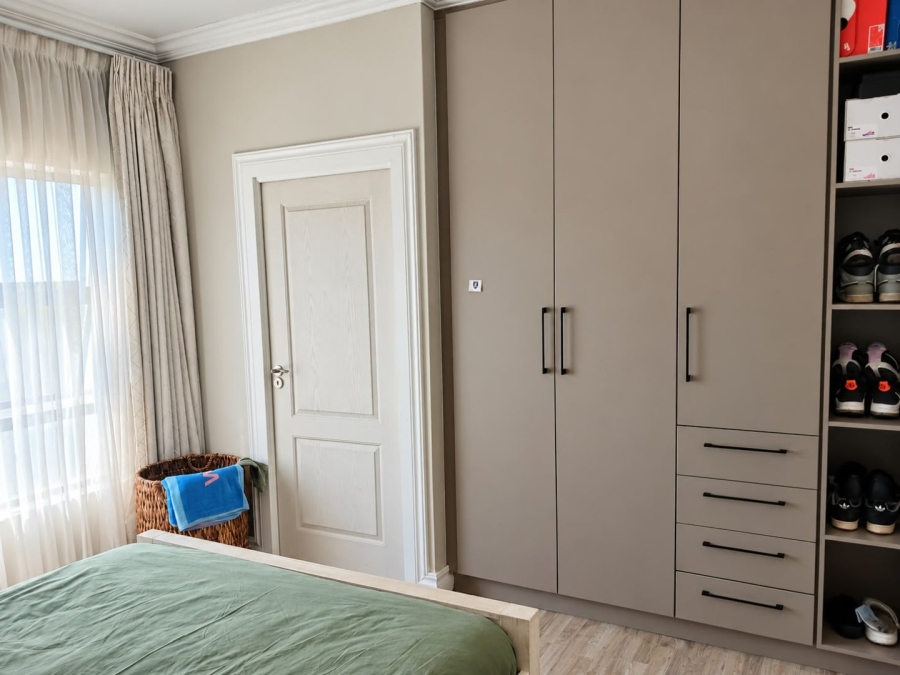 4 Bedroom Property for Sale in Blue Valley Golf Estate Gauteng