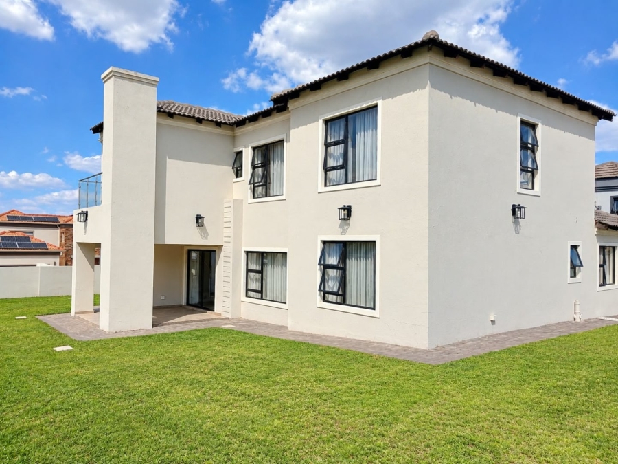 4 Bedroom Property for Sale in Blue Valley Golf Estate Gauteng