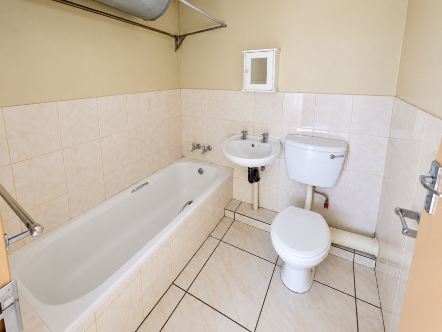 To Let 1 Bedroom Property for Rent in Pretoria Central Gauteng