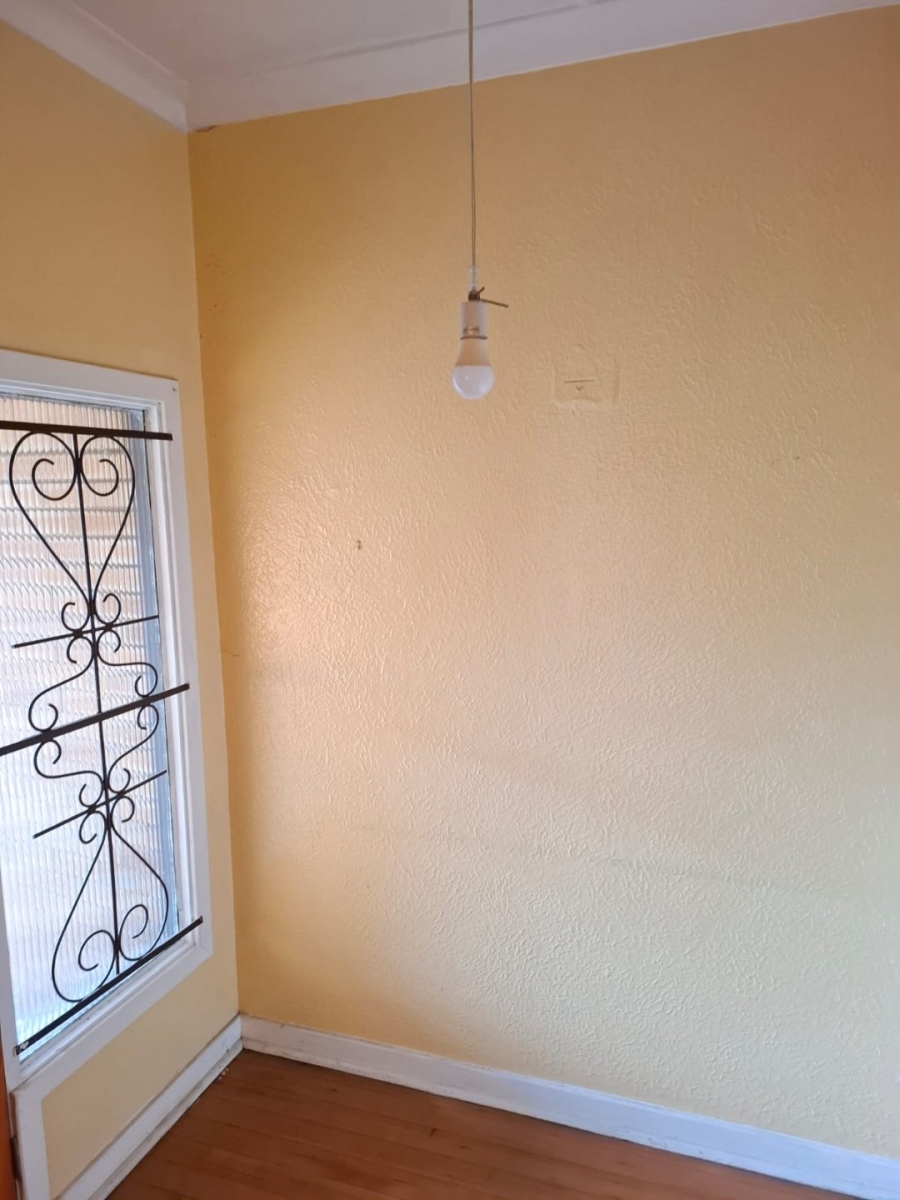 5 Bedroom Property for Sale in Selcourt Gauteng